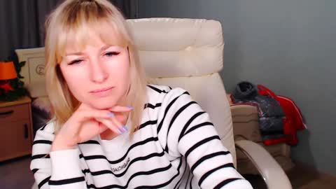 Snapshot of incredible_ariela chatting on 01/18/25, 12:26 incredible_ariela online show from 01/18/25, 12:26