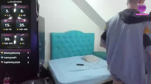 Snapshot of incubus_couple1 chatting on 12/05/24, 01:28 incubus_couple1 online show from 12/05/24, 01:28