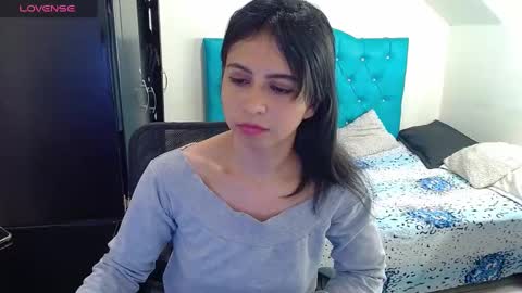 Snapshot of incubus_couple1 chatting on 02/23/25, 10:42 incubus_couple1 online show from 02/23/25, 10:42