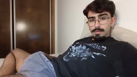 Snapshot of incubusszz chatting on 12/29/24, 12:52 incubus online show from 12/29/24, 12:52