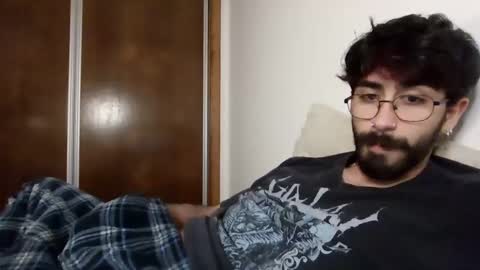 Snapshot of incubusszz chatting on 02/07/25, 06:14 incubus online show from 02/07/25, 06:14