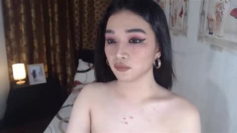 indestructabletrixie online show from 03/11/25, 09:04