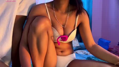 Snapshot of indian_couple247 chatting on 11/07/25, 02:44 new indian couple online show from 11/07/25, 02:44