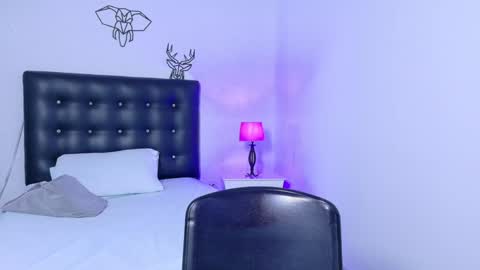 Snapshot of indian_delight18 chatting on 02/04/25, 11:49 indian_delight18 online show from 02/04/25, 11:49