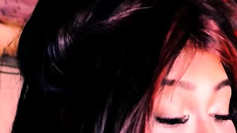 Snapshot of indian_dreamgirl chatting on 03/09/26, 01:15 Bella Ambrosia online show from 03/09/26, 01:15