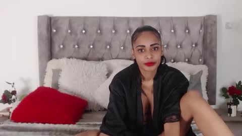 Jazmin online show from 12/29/24, 10:03