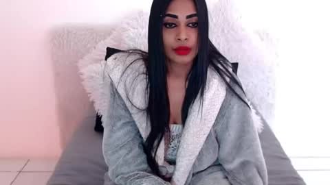 Snapshot of indian_swaggerliciousx chatting on 07/13/26, 09:23 Jazmin online show from 07/13/26, 09:23