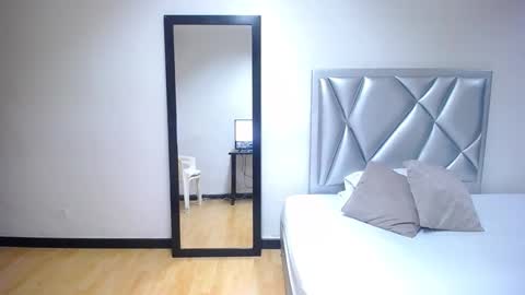 indian_whore18 online show from 02/13/25, 04:00