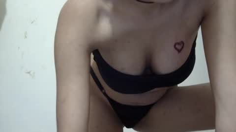 Yashi online show from 01/16/26, 03:27