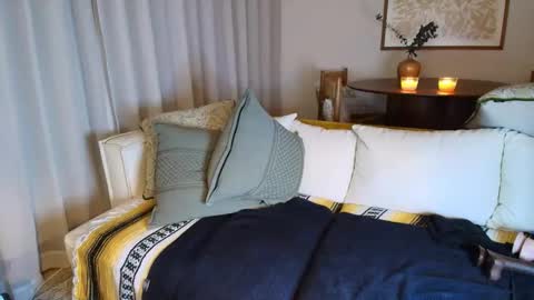 IndianaCooper - Showtimes - Mon-Fri 12pm and 930PM CST SatSun 930pm CST online show from 03/30/26, 02:01