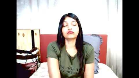 indianalisha online show from 11/24/25, 11:04