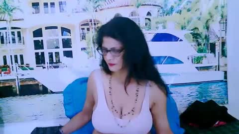 Femiez online show from 01/18/25, 06:45