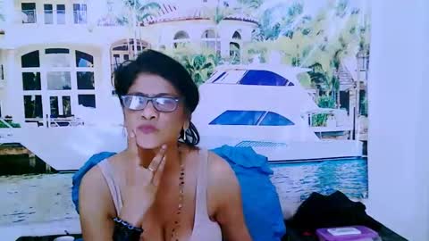 Femiez online show from 01/18/25, 12:57