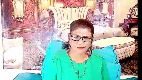 Snapshot of indianallure chatting on 04/13/26, 05:46 Femiez online show from 04/13/26, 05:46