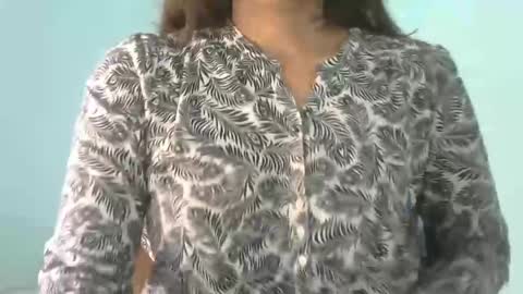 Snapshot of indiananu23 chatting on 02/19/25, 10:34 indiananu23 online show from 02/19/25, 10:34