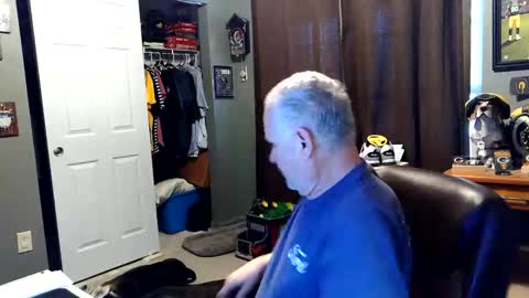 Snapshot of indianapapa chatting on 11/21/25, 08:18 Papa online show from 11/21/25, 08:18