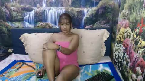 Snapshot of indianaqua79 chatting on 05/05/26, 04:37 Indianaqua online show from 05/05/26, 04:37