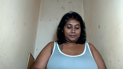 Snapshot of indiancoco chatting on 06/23/26, 06:17 candice online show from 06/23/26, 06:17