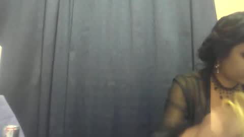 indiancutiexo online show from 09/29/25, 10:36