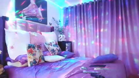 indiandelia online show from 02/12/25, 07:45