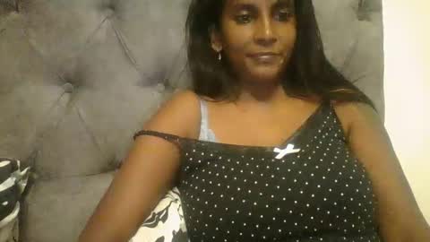 priya online show from 01/18/25, 06:32