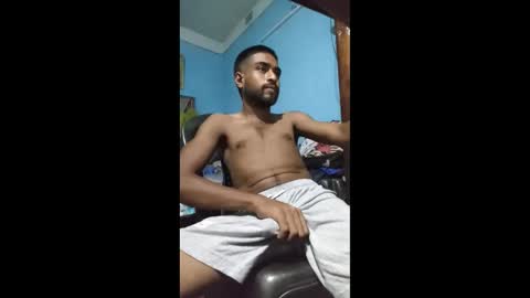 Snapshot of indianjhonnysins chatting on 09/27/25, 08:58 BOREDILDO online show from 09/27/25, 08:58