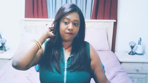 Amy online show from 10/28/25, 08:55