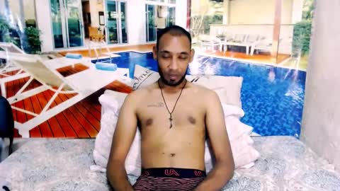 indianmagicmike69 online show from 12/15/25, 04:22