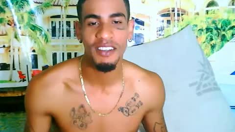 Snapshot of indianmuscle69 chatting on 12/03/25, 06:21 Jay online show from 12/03/25, 06:21