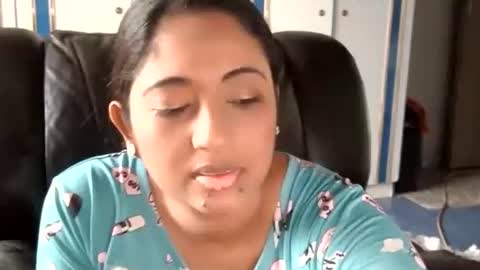 Indianpalgal69 online show from 10/10/25, 05:17