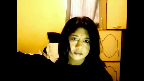 Snapshot of indianpleasures21 chatting on 03/16/26, 08:40 indianpleasures21 online show from 03/16/26, 08:40