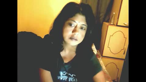 Snapshot of indianpleasures21 chatting on 03/22/26, 12:47 indianpleasures21 online show from 03/22/26, 12:47