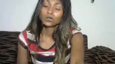 indianqtpie6 online show from 12/18/24, 06:35