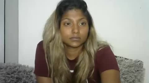 indianqtpie6 online show from 09/19/25, 06:19