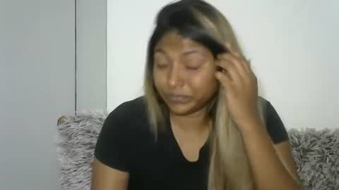 indianqtpie6 online show from 10/13/25, 06:19