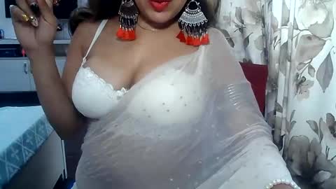 Radha online show from 02/03/25, 06:34