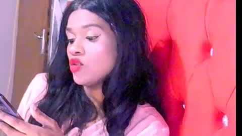 indianrose4u7 online show from 11/30/25, 09:19