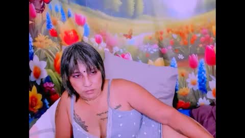 Snapshot of indianroxy27 chatting on 03/11/26, 06:30 indianroxy27 online show from 03/11/26, 06:30