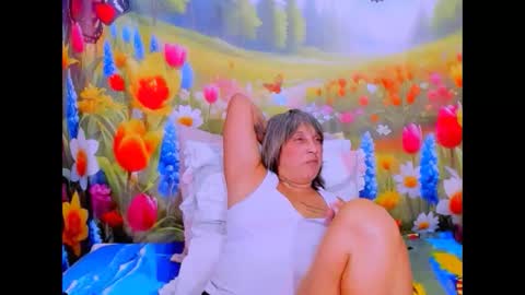 Snapshot of indianroxy27 chatting on 03/18/26, 06:33 indianroxy27 online show from 03/18/26, 06:33