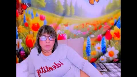 Snapshot of indianroxy27 chatting on 04/10/26, 06:23 indianroxy27 online show from 04/10/26, 06:23