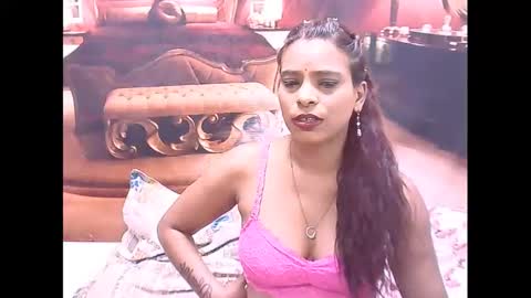 indiansexyass4u2luv online show from 01/10/25, 04:41