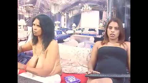 indiansexyass4u2luv online show from 02/16/26, 08:43