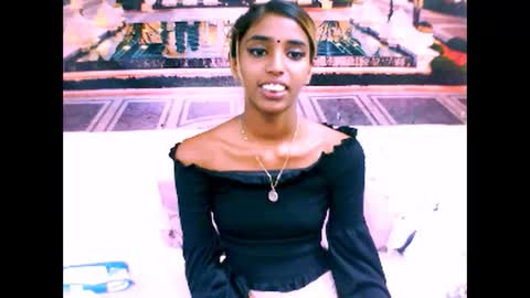 indiansexyslender4u2luv online show from 02/11/25, 09:31