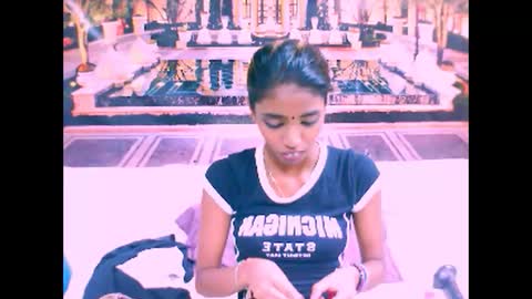 indiansexyslender4u2luv online show from 02/26/25, 09:53