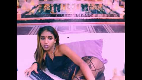 indiansexyslender4u2luv online show from 02/27/25, 09:22