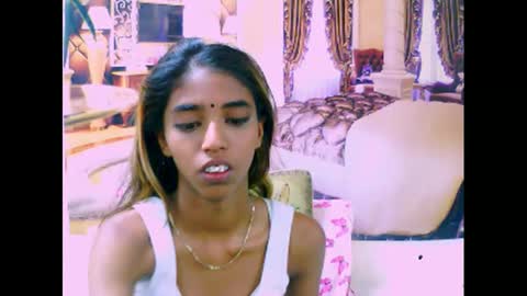 indiansexyslender4u2luv online show from 03/09/25, 05:44