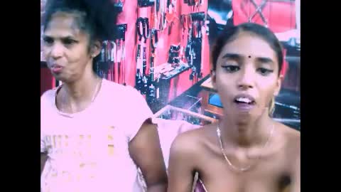 indiansexyslender4u2luv online show from 03/11/25, 09:13