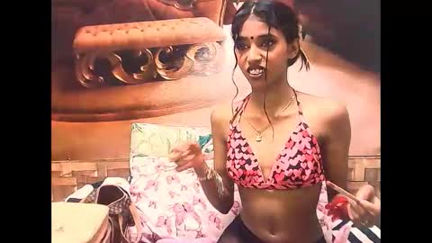 indiansexyslender4u2luv online show from 09/16/25, 07:09