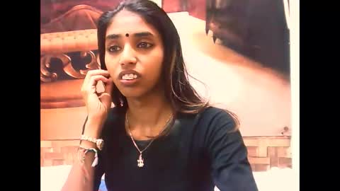 indiansexyslender4u2luv online show from 10/09/25, 05:38