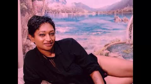 Shreya online show from 12/19/24, 10:42